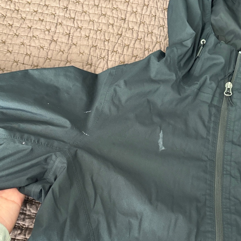 The North Face Hooded Raincoat - Picture 2 of 7